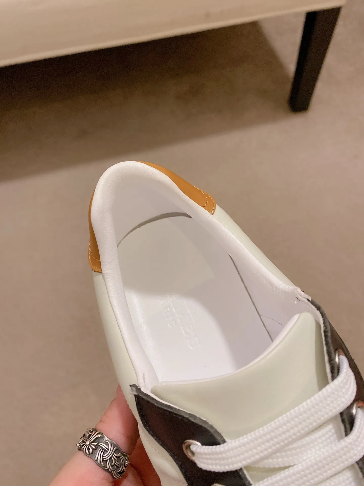 Ex-factory price: 500💰《HERMES》【Classic original single version】Hermès; top 🔝purchasing agent🔍🔍men's latest 🇺🇸sold simultaneously, original imported from Italy ▲▲first-layer cowhide ▲▲ (high-end, nobility and class) ) Exquisite workmanship (Italian 🇮🇹 imported water-dyed 🐂 cowhide lining) sole: original sole provided by the original factory, ⚠️exclusive double-layer activity·TPR·rubber·combined molded outsole; super comfortable·wear-resistant·non-slip·environmental protection The real thing is more beautiful when photographed in kind (high quality, following orders), you can come in and out at will * Number of yards: 38·39·40·41·42·43·44# (can be customized 45.)